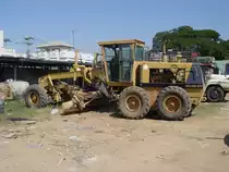 Ein Grader GALION 850, gesehen am 25.01.2011 in Hui Thalaeng im Nordosten Thailands