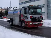 ACTROS von Wielend am Weg zum Milchtrocknungswerk Ried;101226