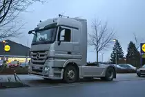 Mercedes Actros 1844, Zugmaschnine, am 26.01.2011 in Lehrte.