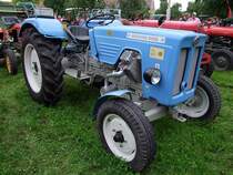 WARCHALOWSKI; Typ:E212 ;28/30PS possiert bei einer Oldtimerveranstaltung ;100808