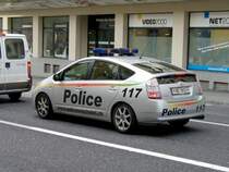 Toyota Polizeiauto der Stadtpolizei von Neuenburg unterwegs in Neuenburg am 03.1.2008