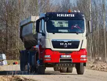 MAN TGS 18.480 der Aachener Firma Schlenter mit Kippersattelauflieger am 08.02.2011 auf der Campusbaustelle der Rwth in Aachen. 