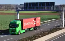 MB Actros 1844  BTB Baustoffe  auf der A61 Weilerswist - 07.02.2011