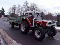 STEYR-970 Turbo eilt mit einem Einachshnger Richtung Lagerhaus;101223