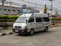 Der Rettungswagen eines Krankenhauses in Buri Ram / Thailand am 14.02.2011 (TOYOTA)