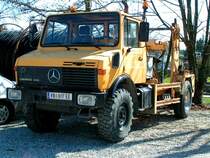 U1200T mit einer Vorrichtung fr Erdkabeltrommel; Messegelnde Ried i.I. 080330