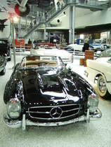 Ein 300 SL Roadster in Technik Museum Speyer am 19.02.11