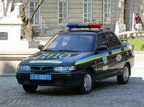 Neue LADA streifenwagen fotografiert in Lviv, Ukraine am 28-03-2008.