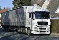 MAN Sattelzug am 26.02.11 in Lehrte.