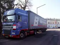 DAF XF95.430 von Berkmann Transporte pausiert am Rieder Bahnhofsvorplatz ;110305