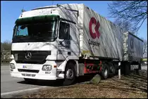 07.03.2011: Mercedes - Actros 2544  - ein H�ngerzug von Sped. Friedhoff -