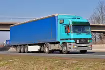 MB Actros 1835 auf der A61 bei Miel - 04.03.2011