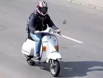 VESPA in voller Fahrt;110311