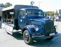 Mercedes-Benz L3500 Mannschaftswagen des Bundesgrenzschutzes der 50er Jahre, gesehen beim Tag der offenen T�r der Bundespolizei 2007, bei Berlin.