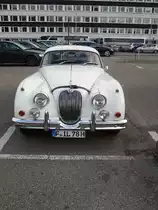 Ein Jaguar Mark 2 am 09.10.09 in Frankfurt am Main Hbf