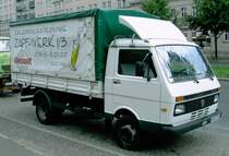 VW LT55 Pritsche, gesehen in Berlin 08/2009.