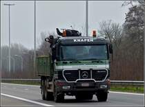 Mercedes-Benz Actros Kipper auf der A13/E313 aufgenommen am 09.03.2011.