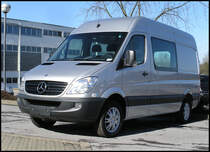 19.03.2011: Vom Typ CDI 316 ist dieser noch  jungfruliche   Mercedes - Sprinter...