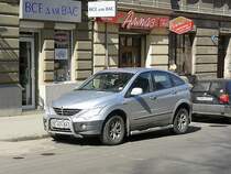 Ein Ssang Yong Actyon fotografiert in Lviv, Ukraine am 28-03-2008.