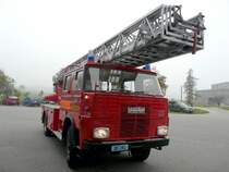 Oldtimer HANOMAG HENSCHEL F 170  BE 286  Des Feuerwehr Verein Langenthal zu Besuch bei der asm in Wangen an der Aare am 28.10.2007