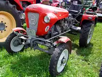 LINDNER-BF14;Baujahr1960 im Gew�hl von weiteren Traktoren beim Oldtimertreffen in Waldzell;100725