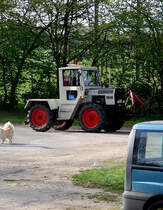 Ich habe ja meinen Augen fast nicht getraut, als dieser MB Trac ber die Strae  Am Bahnhof  in Anrath gefahren kam. Ich habe schon ewig keinen mehr gesehen, echt selten. 10.4.2011