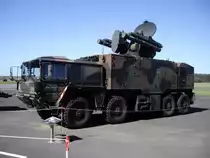 MAN 15T 8x8 der Bundeswehr mit dem Flugabwehrraketensystem Roland, diese Systeme wurden zum Schutze von deutschen und amerikanischen Fliegerhorsten und sp�ter im Rahmen der allgemeinen Luftverteidigung eingesetzt. Gesehen im Luftwaffen-Museum Gatow, 09.04.2011 