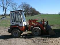 Kubota-Radlader am 09.April 2011 in Gademow.