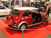 Mini Cooper fotografiert auf dem Carstyling Tuning Show 2011 (27.03), Budapest.