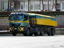 MAN Sattelschelpper unterwegs in Winterthur am 01.04.2011