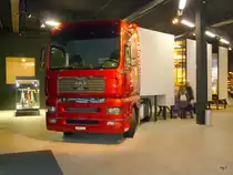 MAN TAG 18.540 Zugmaschine im Verkehrshaus in Luzern am 19.03.2011