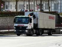 Mercedes Actrso Sattelschlepper unterwegs in der Stadt Winterthur am 01.04.2011