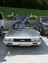 Ein DeLorean DMC-12 auf der US-Car-Show in Grefrath im August 2010. Nur etwa 9000 St�ck wurden in den Jahren 1981-1982 gebaut.