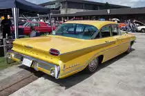 R�ckansicht des Oldsmobile 88 Super der vierten Baureihe, um 1960, auf der US-Car-Show in Grefrath im August 2010.
