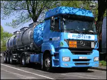 20.04.2011: Eisenchloridl�sung hat er im Kessel - seine Ruhezeit h�lt der Mercedes AXOR (ohne Typenbez.)an der Sauerlandlinie ein..die PS-Leistung der Maschine bleibt f�r mich wohl ein Geheimnis...