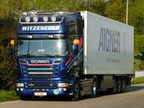 Ein Scania New R620 mit Khlauflieger von Witzeneder aus sterreich abgestellt in Crailsheim, 25.04.2011 