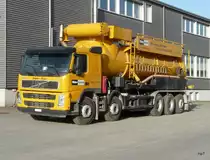 Ein Volvo 500 in M�nchenbuchsee am 10.04.2011