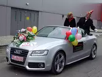 AUDI-A5 2.0T kutschiert ein Fasching-Prinzenpaar;100220