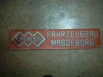 Alleinhersteller dieser Absetzkipper war von 1970 bis 1993 Fa. Spliess - Fahrzeugbau Magdeburg / Sachsen Anhalt .