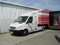 Ein Mercedes Benz Sprinter als Zugmaschiene in Mannheim am 09.05.11