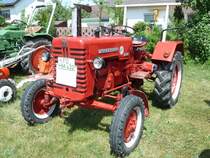 IHC steht bei der Oldtimerausstellung in Fulda-Edelzell am 15.05.2011