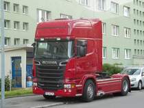 Ein Scania R560 V8 ist kaum zu toppen. Falls sich jemand daran stört das ich das Bild unter Scania/Zugmaschine einordne soll ihm gesagt sein das die korrekte Bezeichnung Sattelzugmaschine heist. Das Traumschiff stand am 15.05.2011 in Chemnitz-Yorckgebiet.