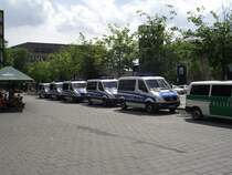 Gleich Fnf Mercedes Benz Sprinter am 14.05.11 in Mannheim 