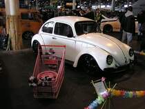 VW Kfer gesehen auf dem Carstyling Tuning Show, Mrz 2011.