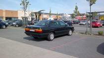 Ein Audi 100 in Lehrte, am 10.05.2011