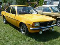 Opel Ascona als Gast bei der Oldtimerausstellung in Fulda-Edelzell, Mai 2011