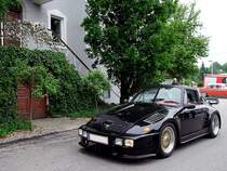 Porsche-911T(Targa, Baujahr 1972, erscheint bei einer Oldtimerveranstaltung;110515