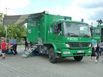 MB Atego 1225 der LaPo Hessen ausgestellt am  Tag der offenen Tr  des PP Osthessen in Fulda am 21.05.2011
