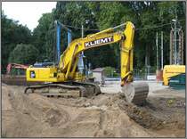 D�sseldorf, Projekt K�-Bogen, Jan-Wellem-Platz, 11.09.2010: Ein Bagger des Herstellers Komatsu.
