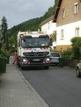 Ein Mercedes Benz Actros von AVR in Neckargem�nd am 31.05.11